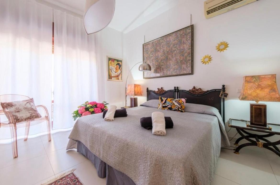 לינה וארוחת בוקר מילאצו Casa Luce מראה חיצוני תמונה
