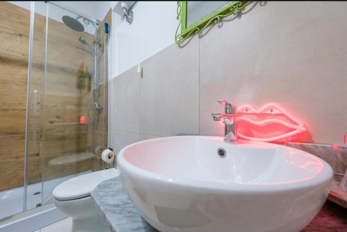לינה וארוחת בוקר מילאצו Casa Luce מראה חיצוני תמונה
